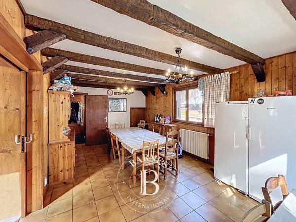 Morzine, Chalet 12 Chambres -  256 m² à vendre
