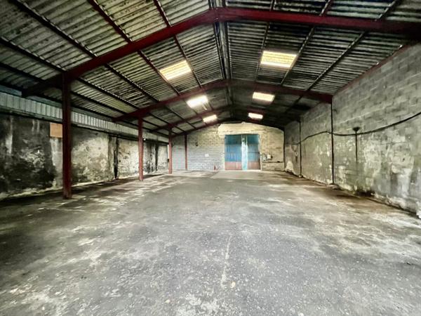 ROUFFIAC D'AUDE 2 hangars de 180 m² et 231,24 m²