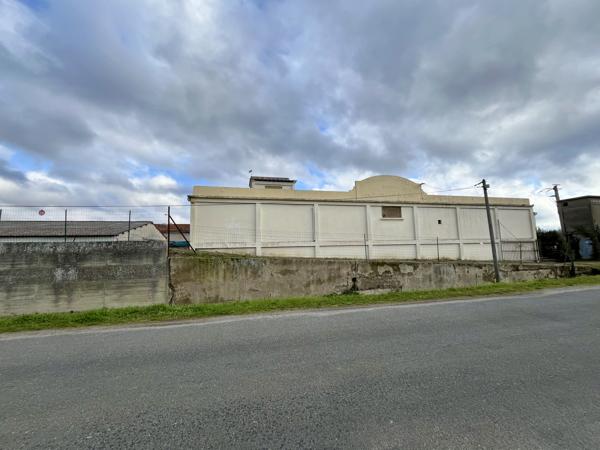 ROUFFIAC D'AUDE 2 hangars de 180 m² et 231,24 m²