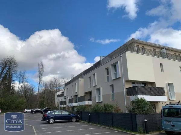 Appartement à louer 3 pièces 60.48m² Le Taillan-Médoc (33320)