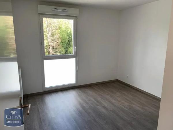 Appartement à louer 3 pièces 60.48m² Le Taillan-Médoc (33320)