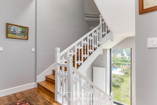 Demeure de caractère avec sa piscine proche du coeur de la cité