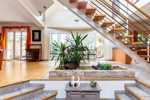 Les Lilas, Maison 4 Chambres -  200 m² à vendre