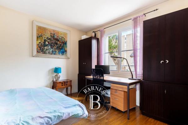 Les Lilas, Maison 4 Chambres -  200 m² à vendre