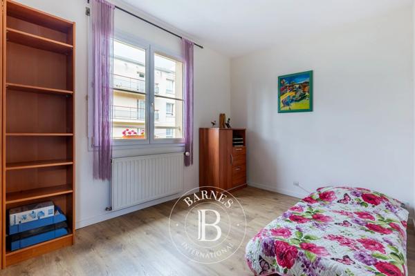 Les Lilas, Maison 4 Chambres -  200 m² à vendre