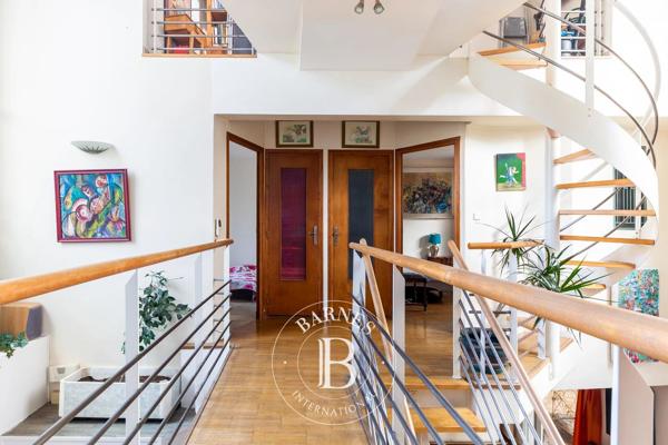 Les Lilas, Maison 4 Chambres -  200 m² à vendre