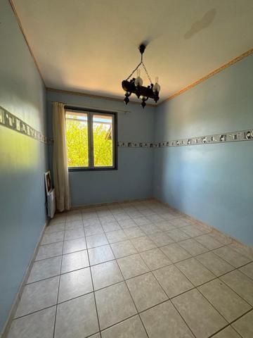 villa de plain pied sur joli terrain