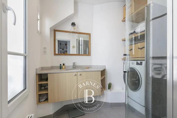 Paris 8ème, Appartement 1 Chambre -  49 m² à vendre