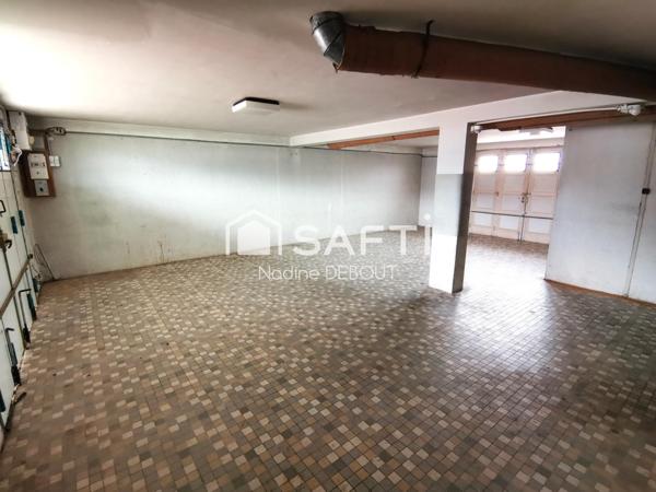 Grande maison familiale et son beau terrain!