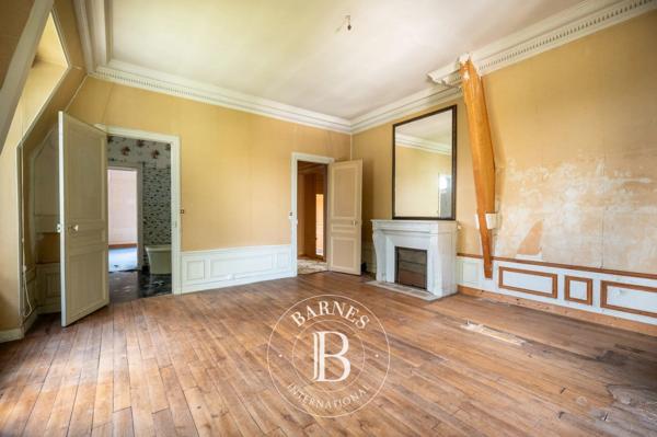 Rueil-Malmaison, Maison 7 Chambres -  404 m² à vendre