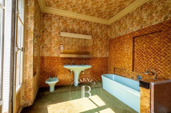 Rueil-Malmaison, Maison 7 Chambres -  404 m² à vendre
