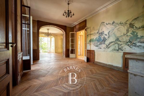 Rueil-Malmaison, Maison 7 Chambres -  404 m² à vendre