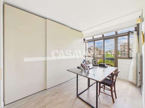 Vente Appartement 2 pièces de 66m² - 92200 Neuilly-sur-Seine