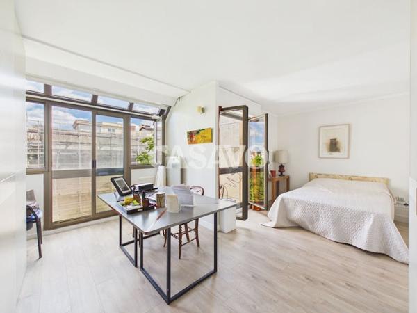 Vente Appartement 2 pièces de 66m² - 92200 Neuilly-sur-Seine
