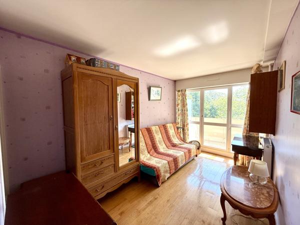 Sevran (93270) 4 Pièces avec 2 balcons et parking devant RER B et futur métro 16