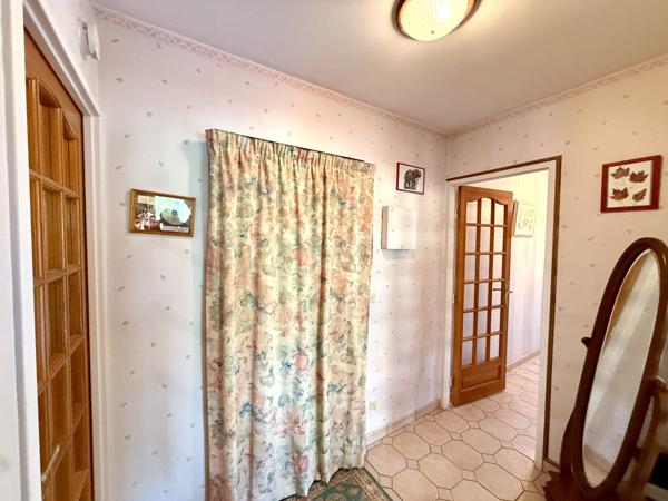 Sevran (93270) 4 Pièces avec 2 balcons et parking devant RER B et futur métro 16