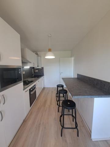 Appartement à louer 1 200 € CC Toulouse 3 p 76 m² DPE C