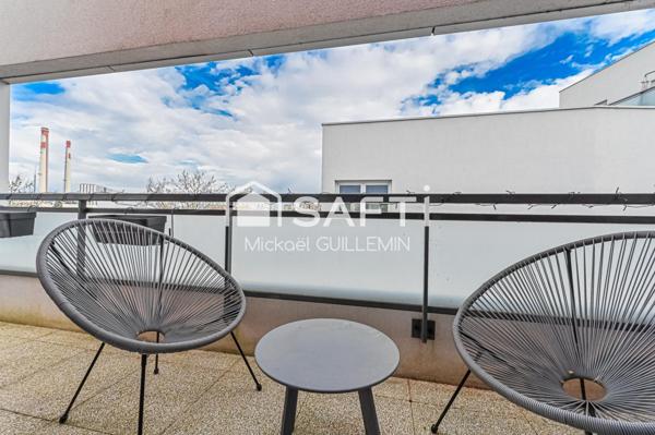 SUPERBE 4 pièces + terrasse sur les quai de seine