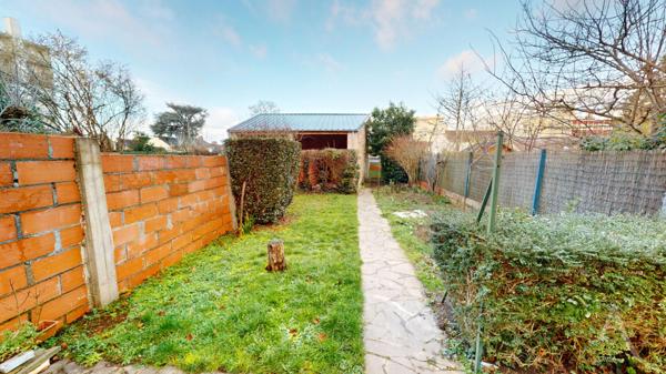 Maison de 98m2 habitables quartier Pierre et Marie Curie 5 pièces