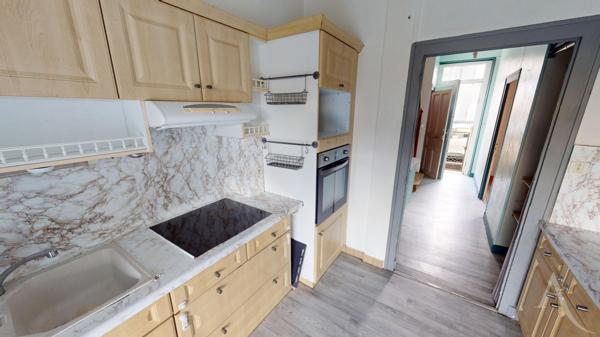 Maison de 98m2 habitables quartier Pierre et Marie Curie 5 pièces