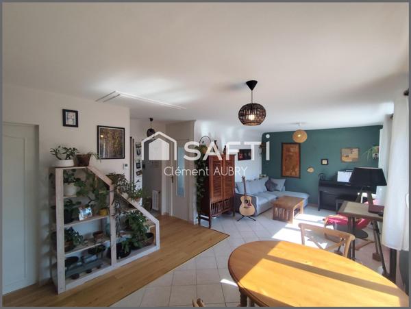 Pavillon sur Laval avec terrain !