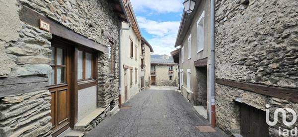 Maison 7 pièces de 170 m² à Villarodin-Bourget (73500)