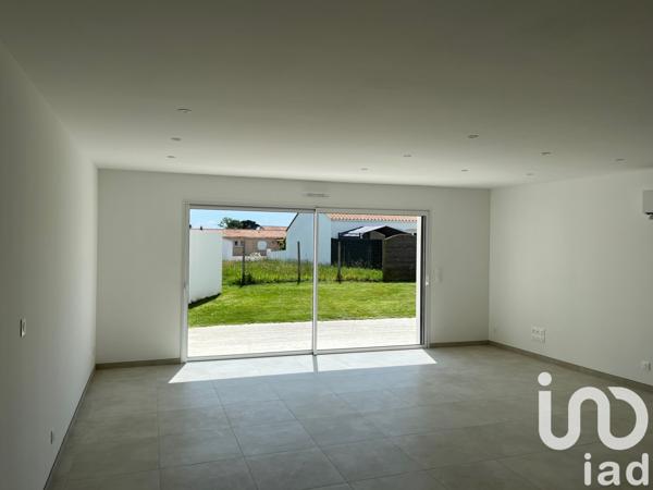 Maison à vendre 5 pièces 109 m² Saint-Gilles-Croix-de-Vie