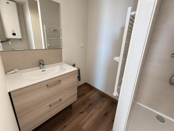 Appartement à louer 510 € CC Gourdon 2 p 31 m² DPE D