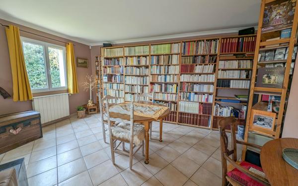 Maison à vendre    3 pièces •  Saint-Chaptes