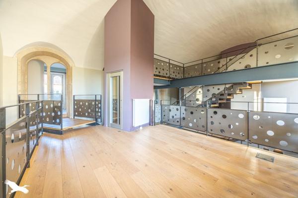 Appartement à vendre |                                       Niort |                                        7 pièces  |  229 m²