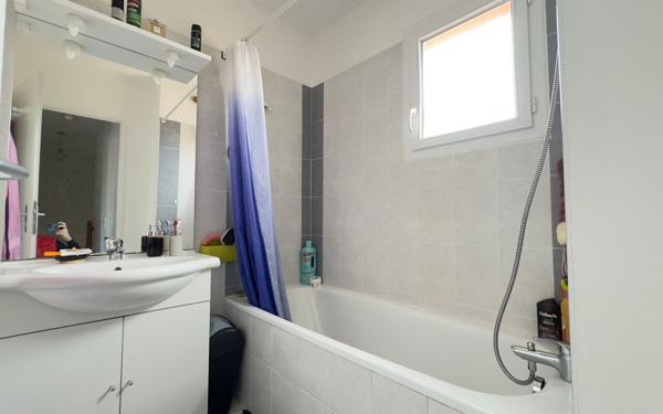 Maison à vendre    3 pièces •  Millas