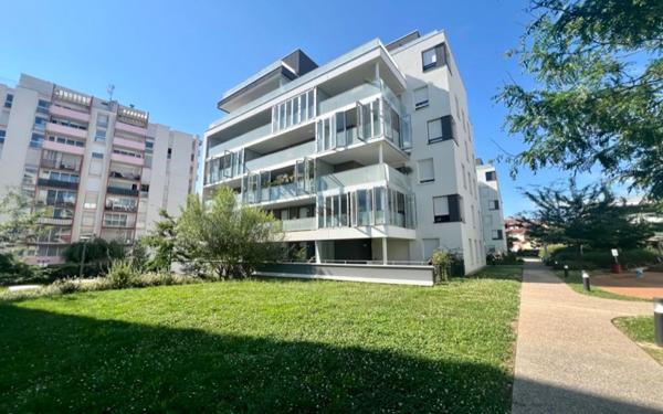 Appartement à vendre    4 pièces • 93,62 m2 Bischheim