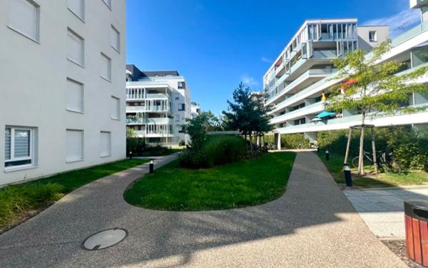 Appartement à vendre    4 pièces • 93,62 m2 Bischheim