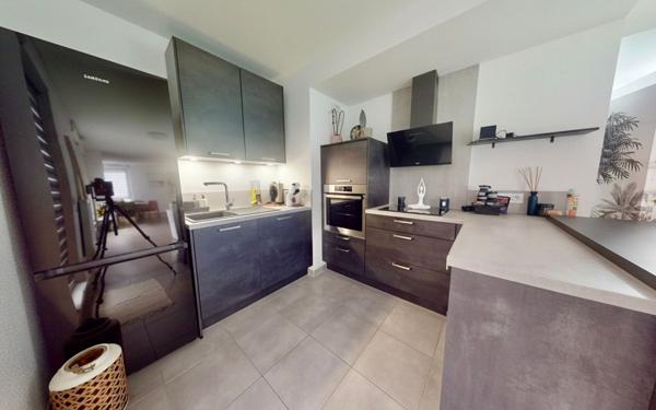 Appartement à vendre    4 pièces • 93,62 m2 Bischheim