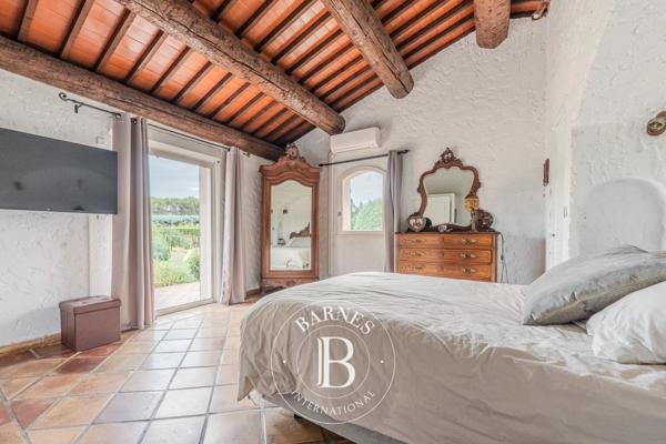 Aix-en-Provence, Maison 5 Chambres -  306 m² à vendre