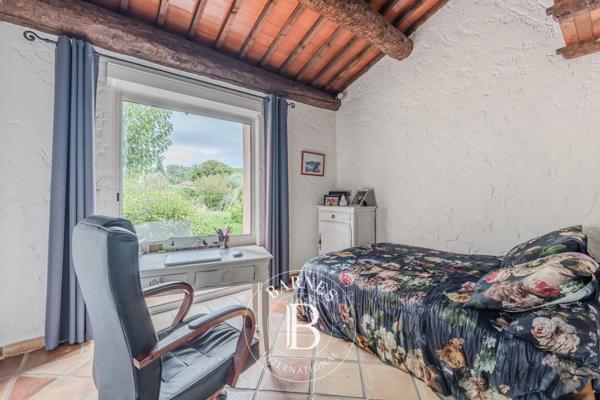 Aix-en-Provence, Maison 5 Chambres -  306 m² à vendre