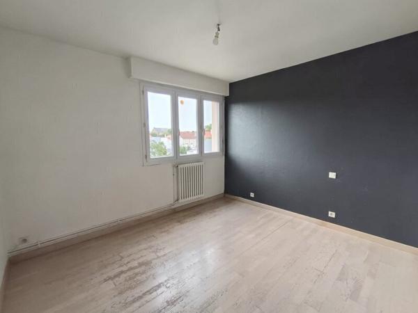 Appartement T3 – La Roche-sur-Yon (500m Place Napoléon)