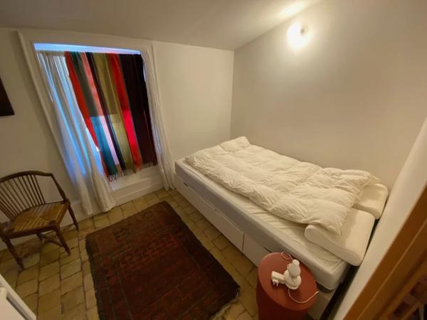 APPARTEMENT T3 A LOUER - LYON 1ER ARRONDISSEMENT Annonciade-Saint-Benoit 33.8 m 2 770 € charges comprises par mois