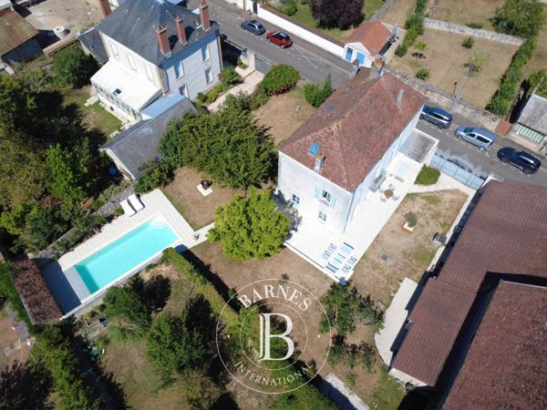 Semur-en-Auxois, Maison de ville 4 Chambres -  308 m² à vendre