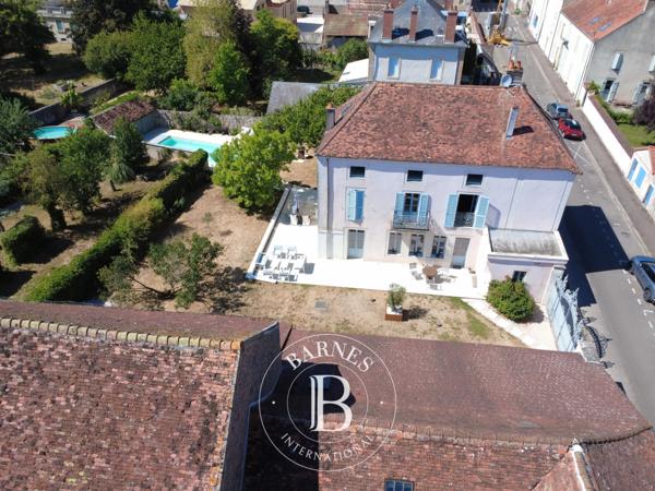 Semur-en-Auxois, Maison de ville 4 Chambres -  308 m² à vendre