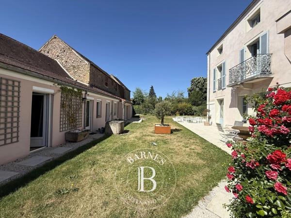 Semur-en-Auxois, Maison de ville 4 Chambres -  308 m² à vendre