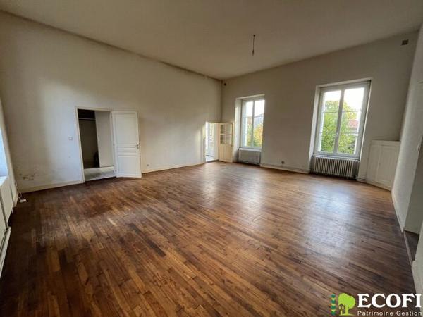 Ensemble immobilier à rénover