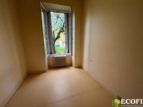 Ensemble immobilier à rénover
