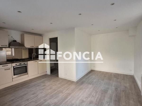 À vendre Studio 21.87 m² - Péron 01630