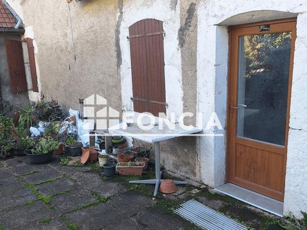 À vendre Studio 21.87 m² - Péron 01630