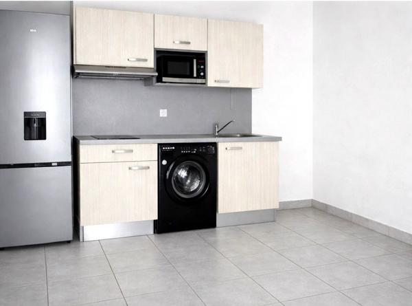 Bussy-Saint-Georges (77600) Studio avec balcon et parking