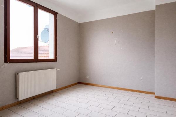 Maison dans quartier calme