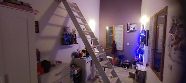 Belle propriété à Faugères 180 m², cour, terrasse