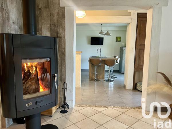 Maison 10 pièces de 191 m² à Meyrals (24220)