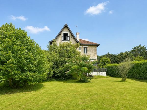 Vente Maison de maître Biarritz 7 Pièces 211 m²